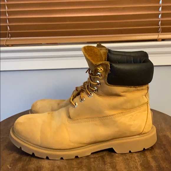 Timberland Boots - Picture 2 of 5